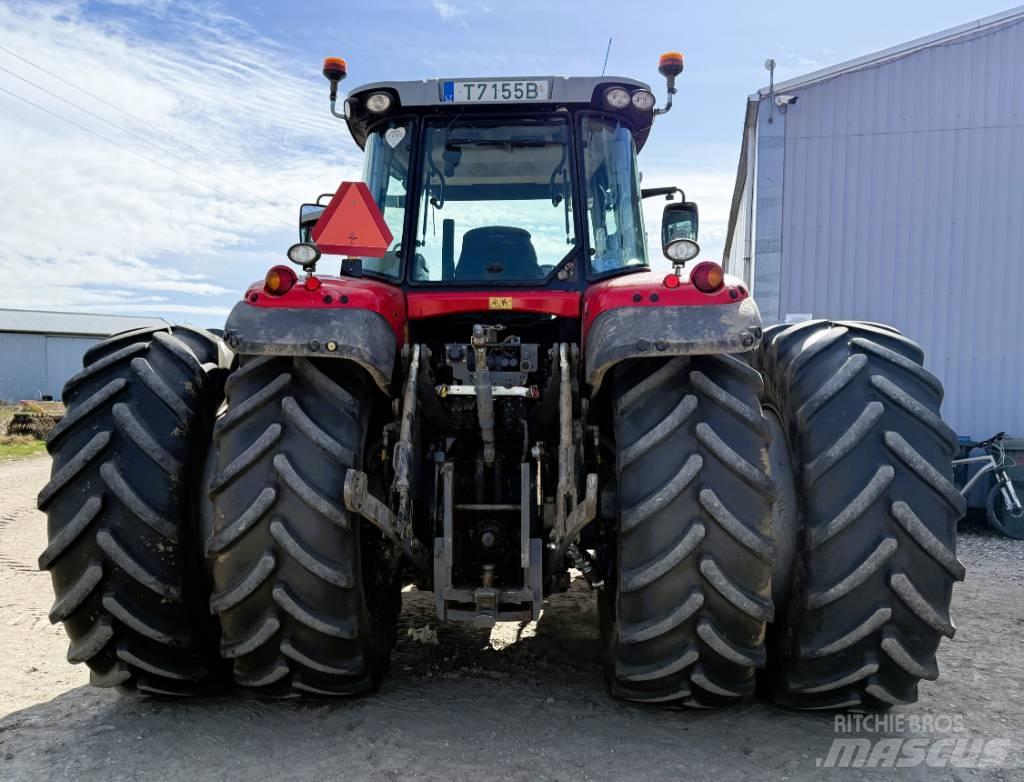 Massey Ferguson 7624 الجرارات