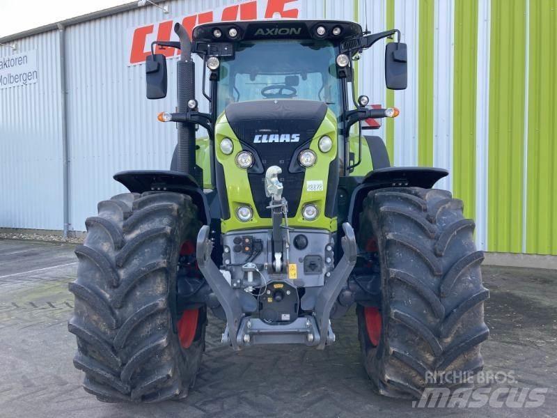 CLAAS AXION 850 الجرارات