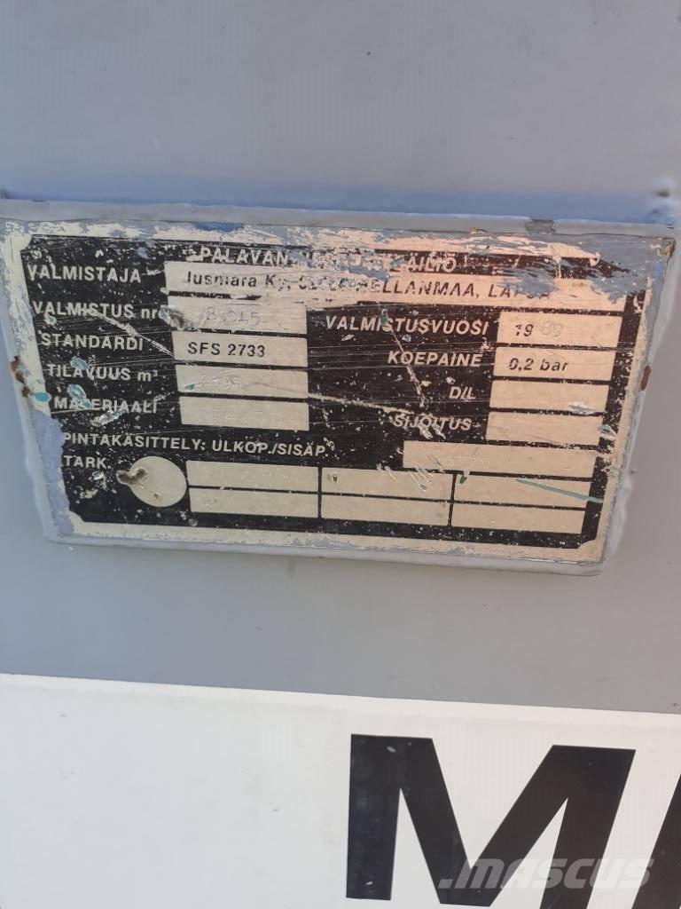  Jusmara 2950L ماكينات زراعية أخرى
