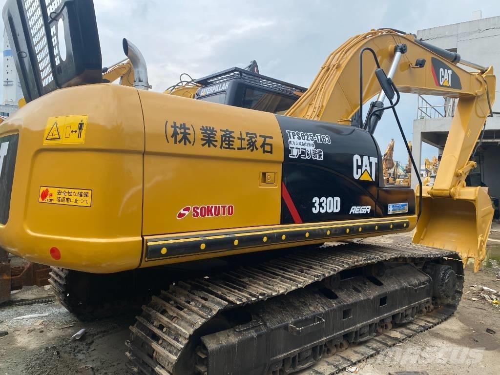 CAT 330 D حفارات زحافة