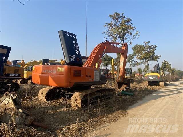 Hitachi ZX 240 حفارات زحافة