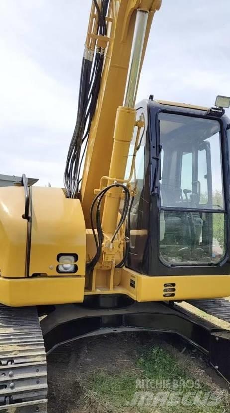 CAT 308 C حفارات زحافة