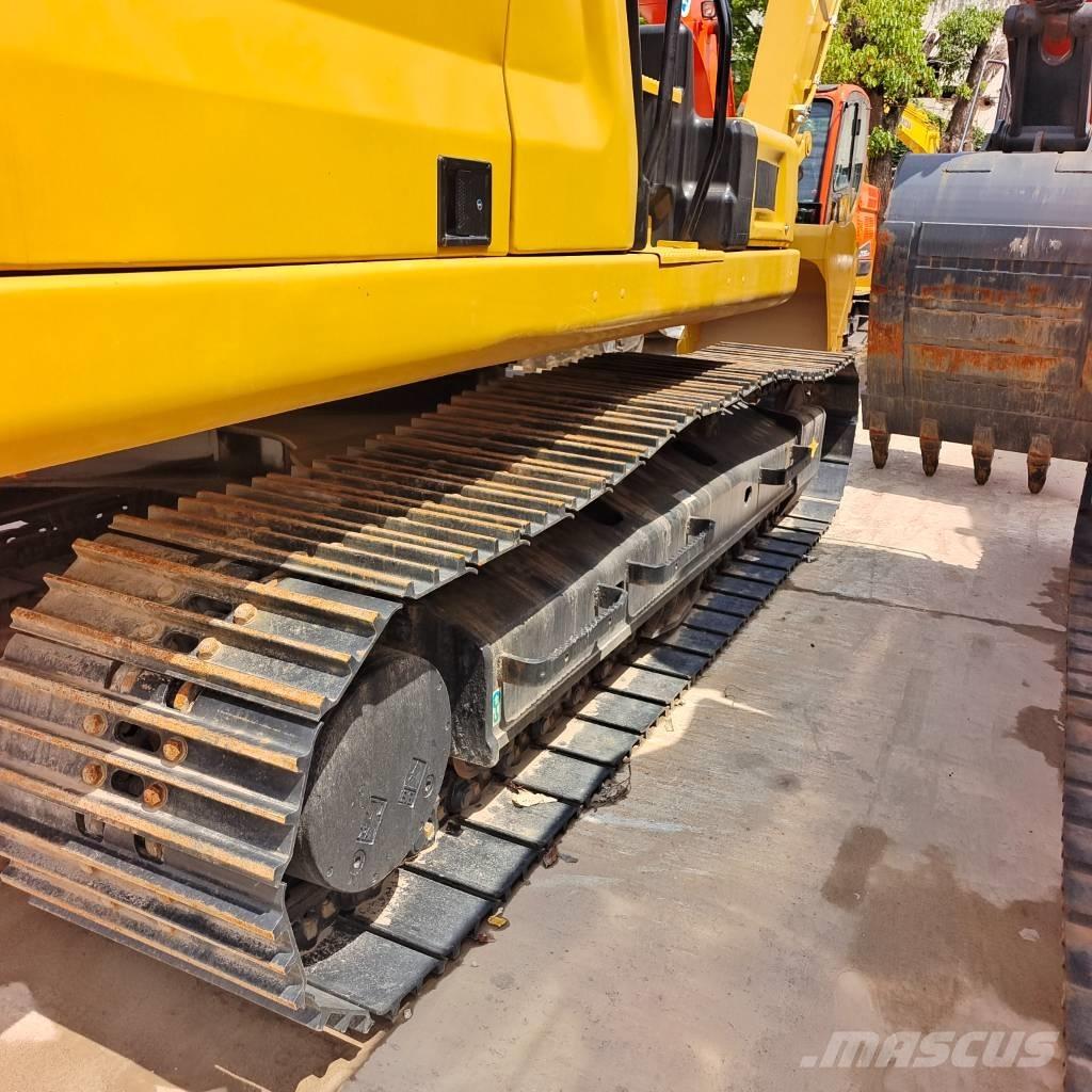 CAT 320GC حفارات زحافة