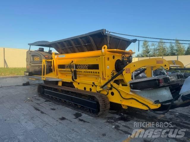 Tana Shark 440 DT آلات تمزيق المخلفات
