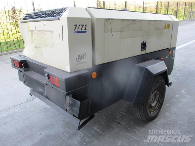 Doosan 7 / 71 - N مكابس