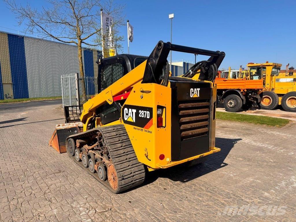 CAT 287D NVT لوادر انزلاقية التوجيه