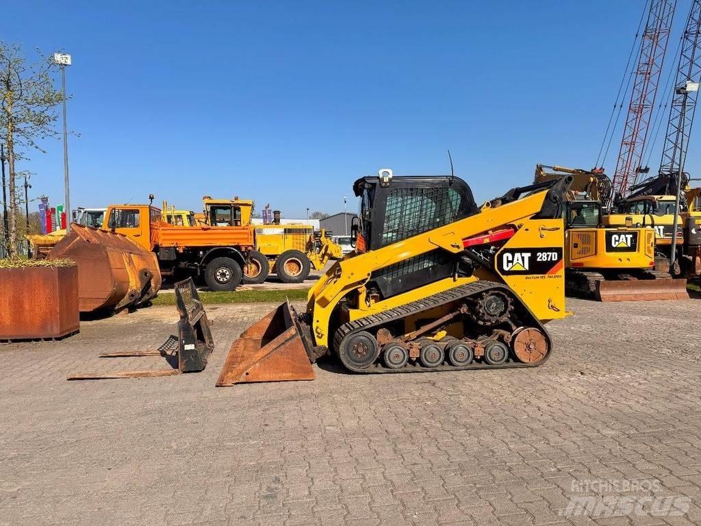 CAT 287D NVT لوادر انزلاقية التوجيه