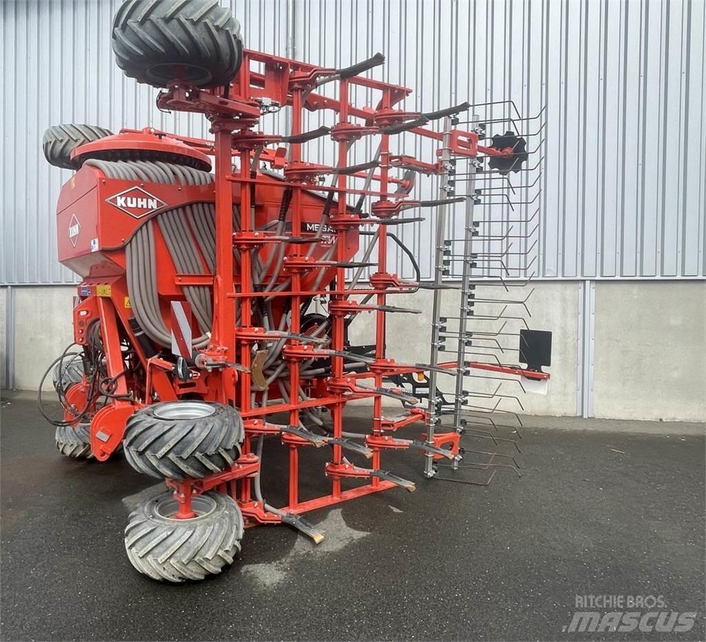Kuhn Megant 602 R مثاقيب