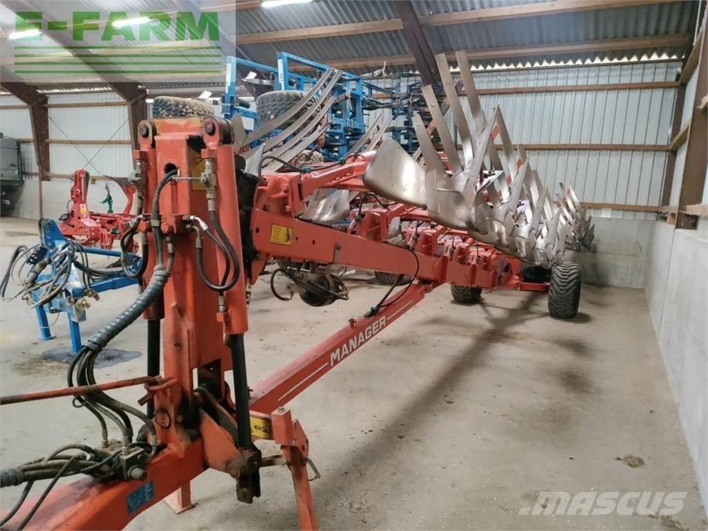 Kuhn Manager 8 NSH محاريث تقليدية