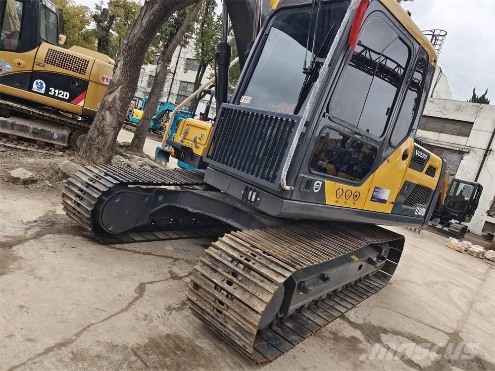 Volvo EC 140 B LC حفارات زحافة