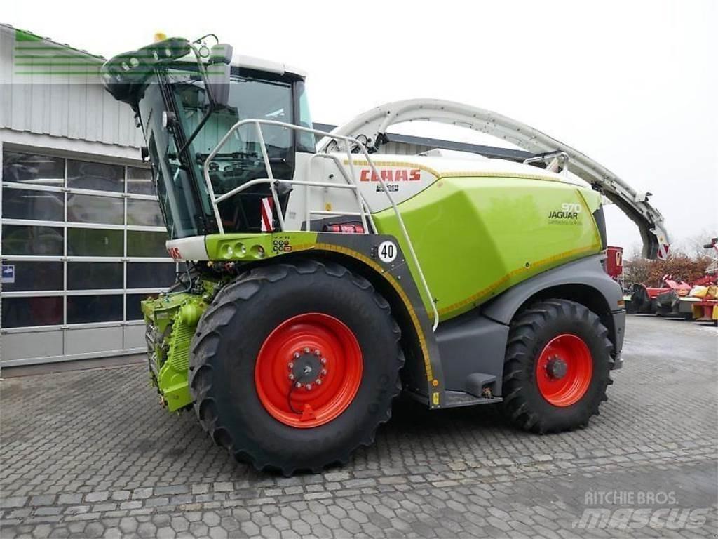 CLAAS jaguar 970 علافات ذاتية الدفع