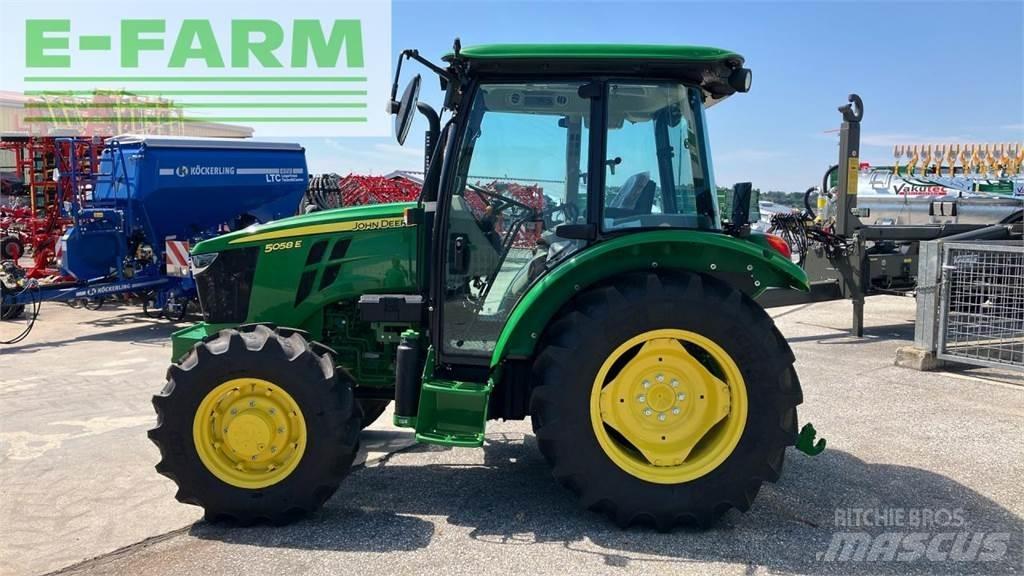 John Deere 5058E الجرارات