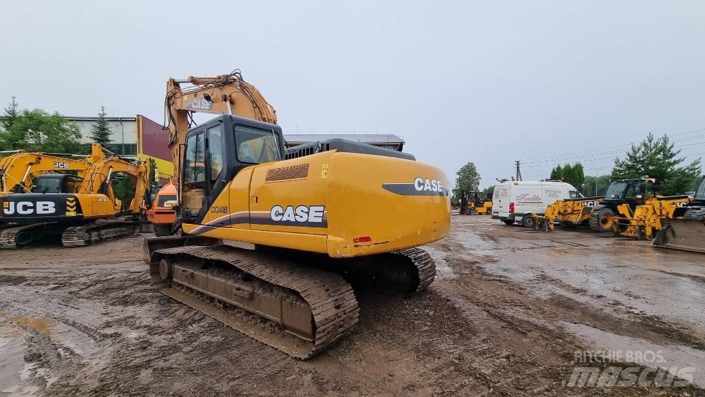 CASE CX 240 B حفارات زحافة