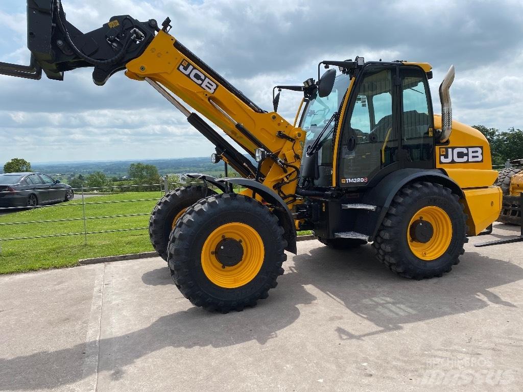 JCB TM 320 S معدات مناولة لأغراض الزراعة
