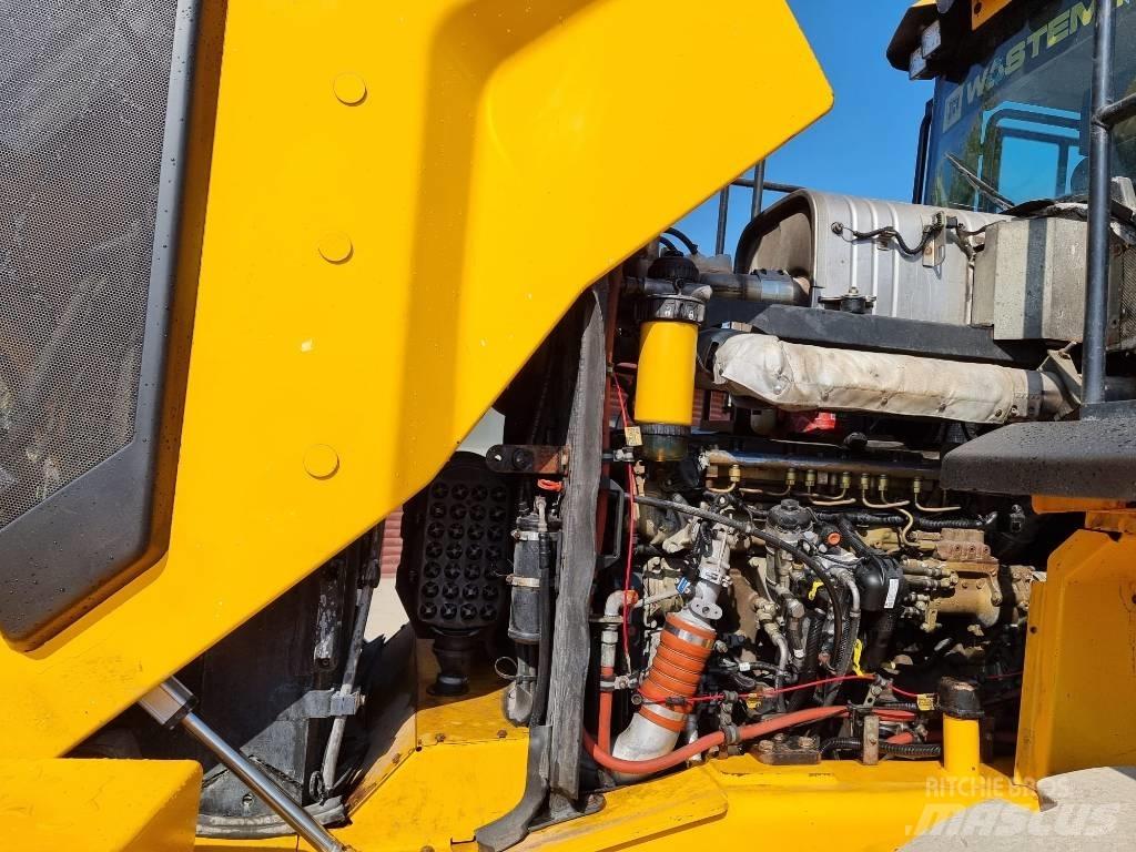 JCB 457HT لوادر بعجل