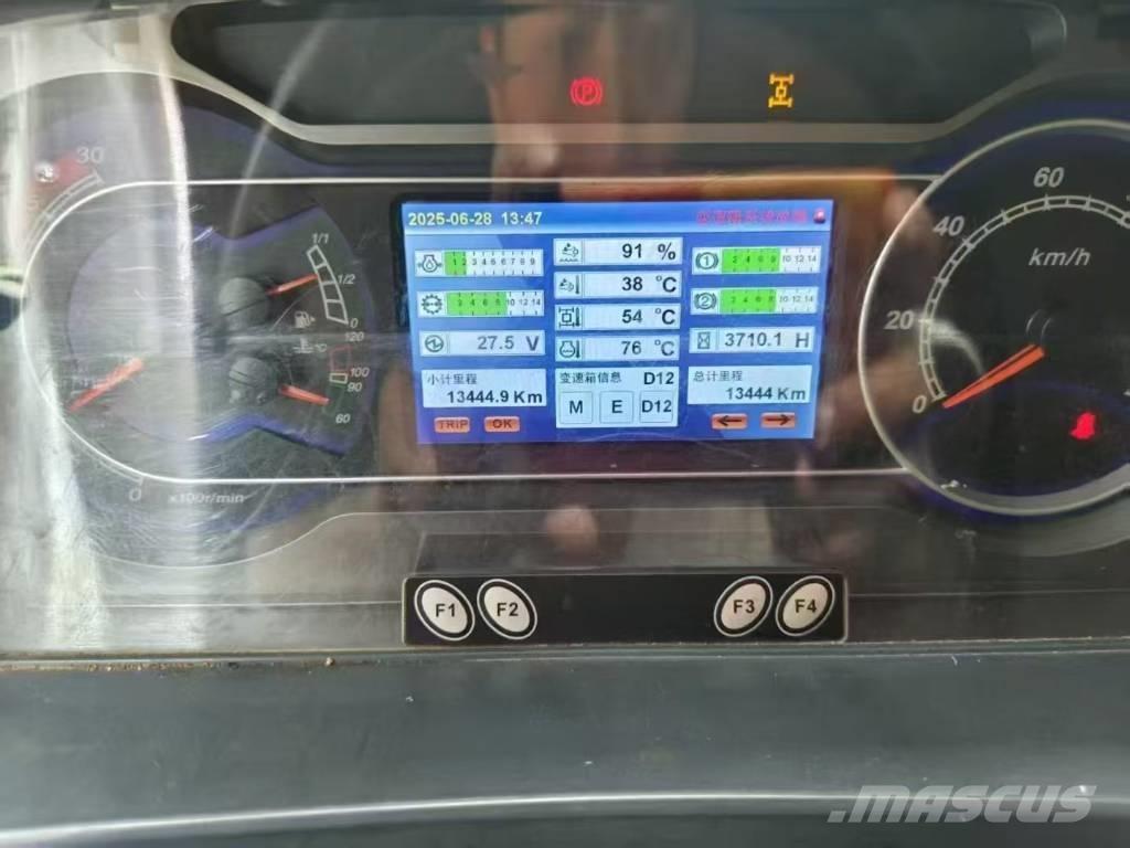 Sany SAC2600C8 رافعات صالحة لكل أنواع الطرق