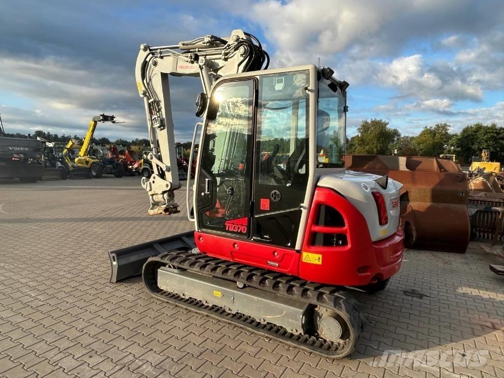 Takeuchi TB 370 V4 حفارات وسط 7 طن - 12 طن