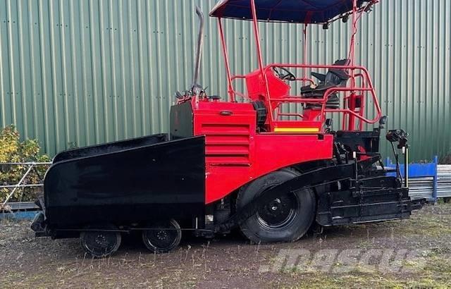 Marini MF 331 معدات السفلتة