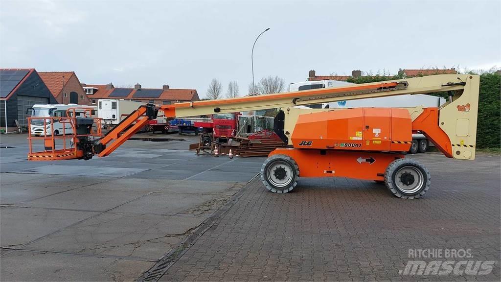 JLG H800AJ رافعات سلة مفصلية