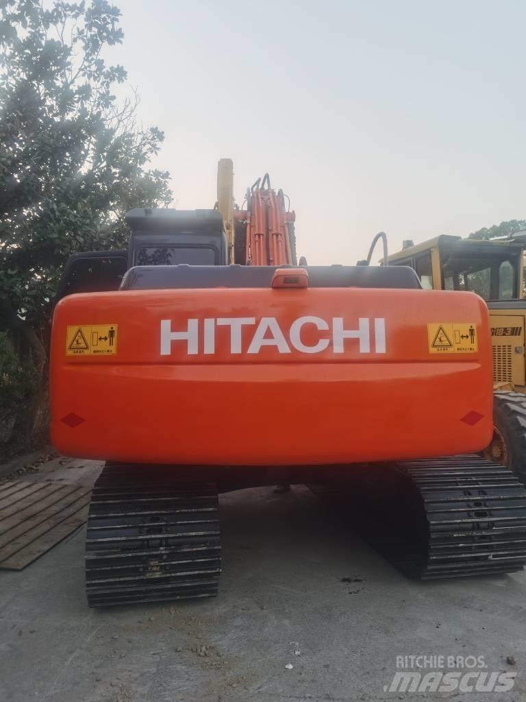 Hitachi ZX 200 حفارات زحافة
