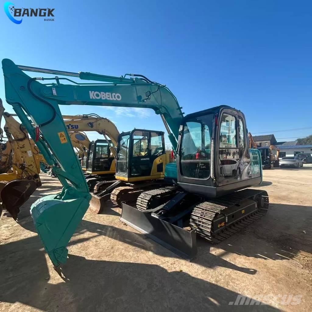 Kobelco SK75-8 حفارات زحافة