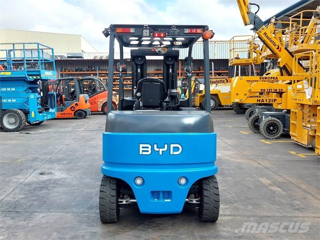 BYD ECB50C شاحنات ذات رافعات شوكية تعمل بالكهرباء