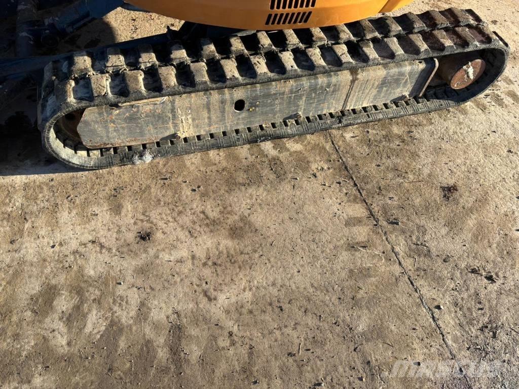 CASE CX 26 B ZTS حفارات صغيرة أقل من 7 طن (حفارات صغيرة)