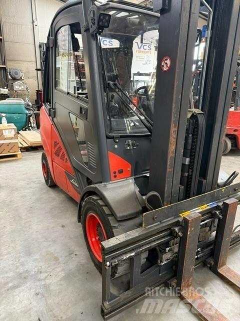 Linde H 35 D شاحنات الديزل