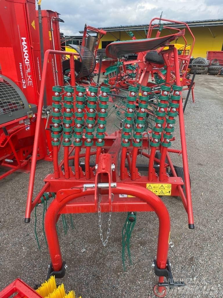Kverneland 9439 محشات