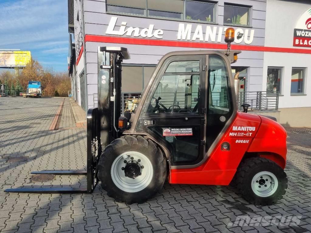 Manitou MH 25.4 T شاحنات الطرق الوعرة