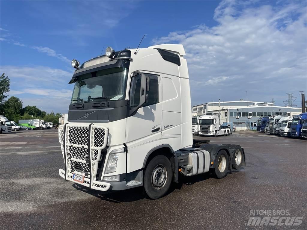 Volvo FH540 6x2 وحدات الجر