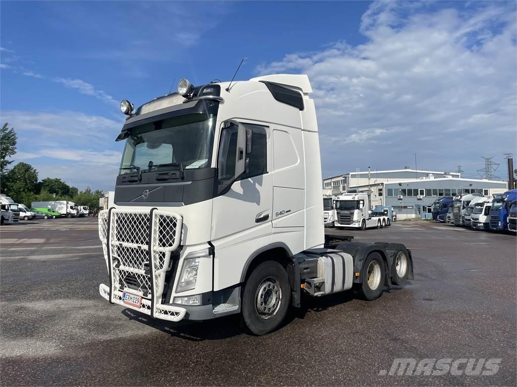 Volvo FH540 6x2 وحدات الجر