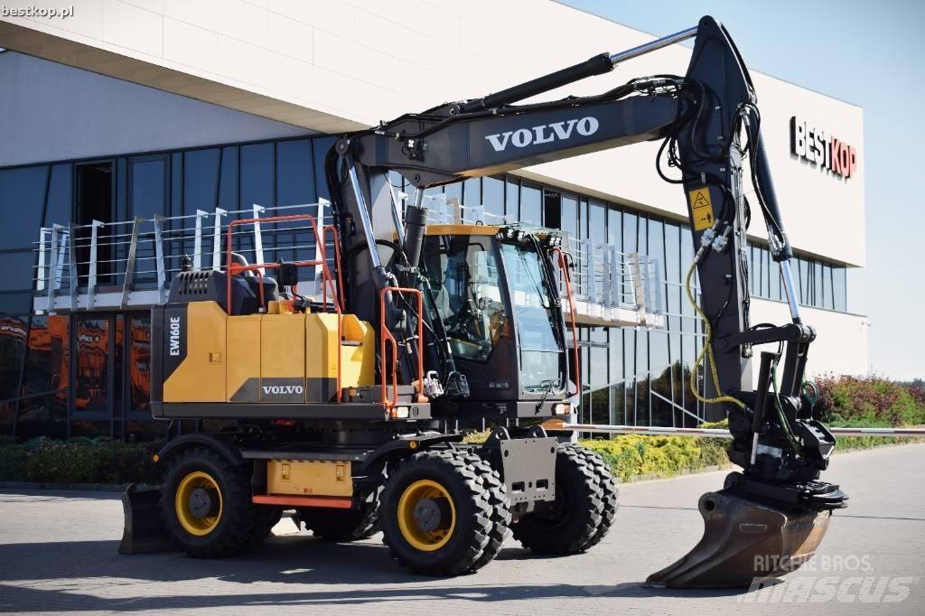 Volvo EW 160 E حفارات بعجل