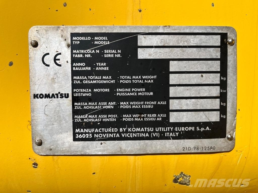 Komatsu PW 110 حفارات بعجل