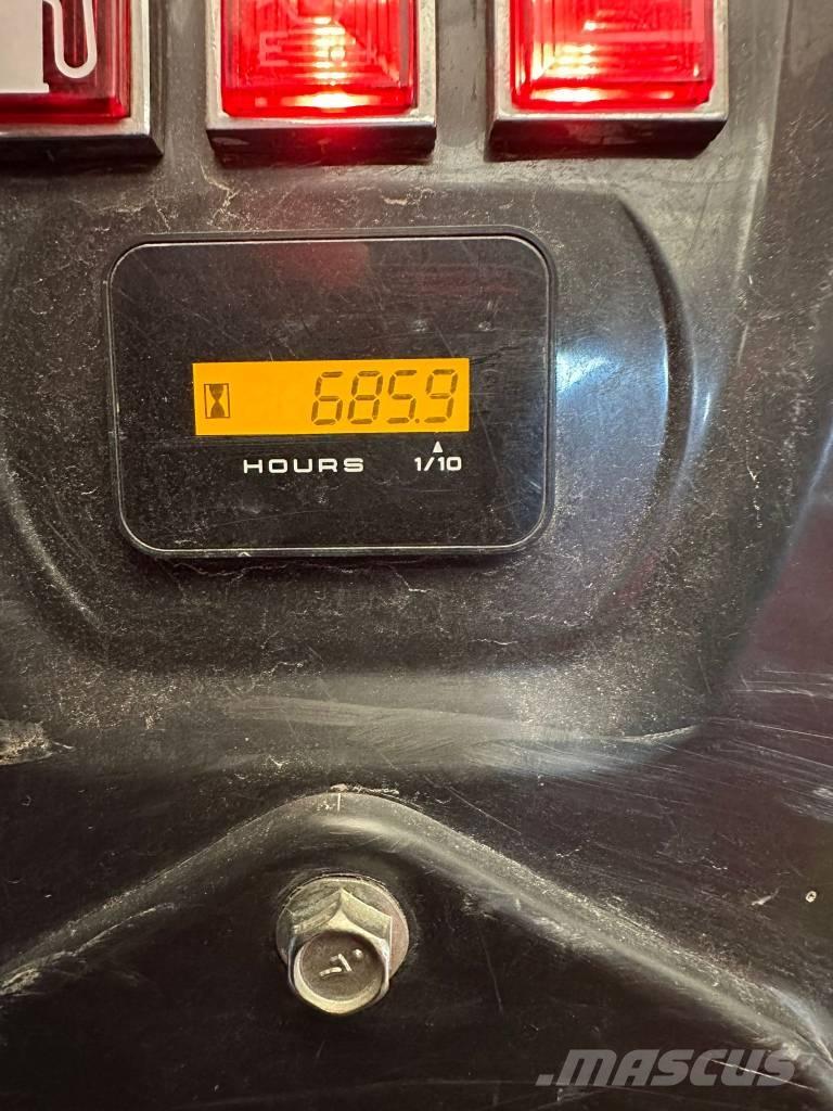 Kubota U 10-5 حفارات صغيرة أقل من 7 طن (حفارات صغيرة)