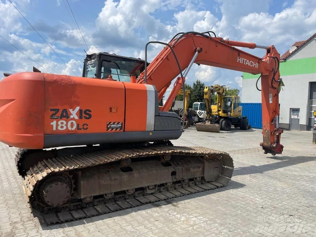 Hitachi ZX 180 حفارات زحافة