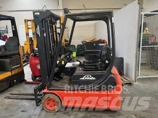 Linde E 14-02 شاحنات ذات رافعات شوكية تعمل بالكهرباء
