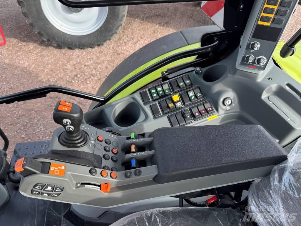CLAAS Arion 630 CIS+ الجرارات