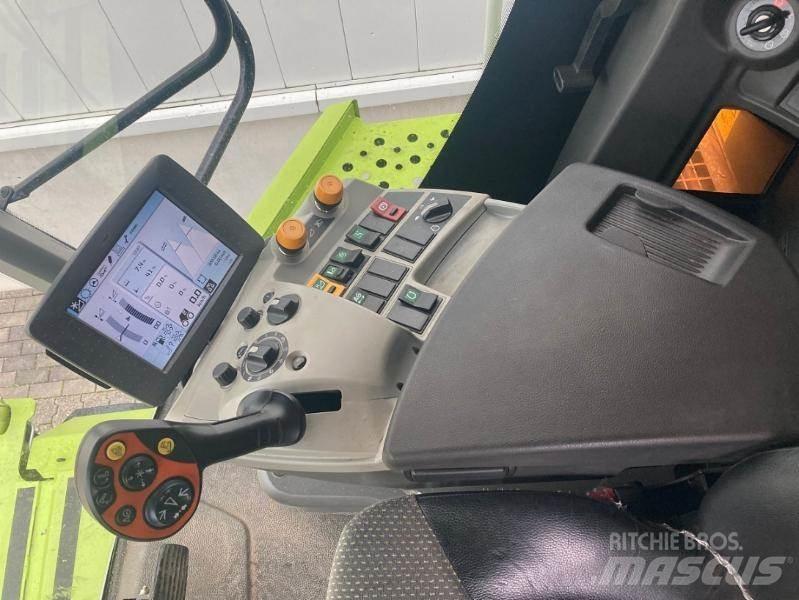 CLAAS LEXION 750 حصادات