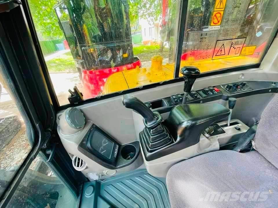 Volvo EX60 DL حفارات صغيرة أقل من 7 طن (حفارات صغيرة)