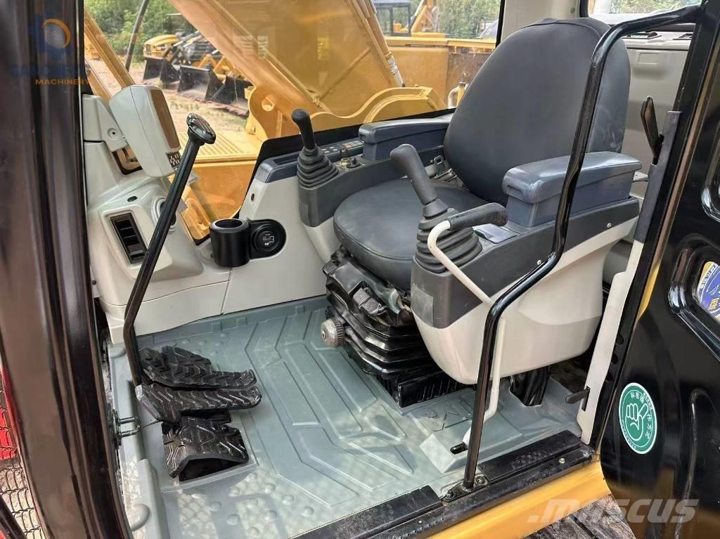 CAT 325 CL حفارات زحافة