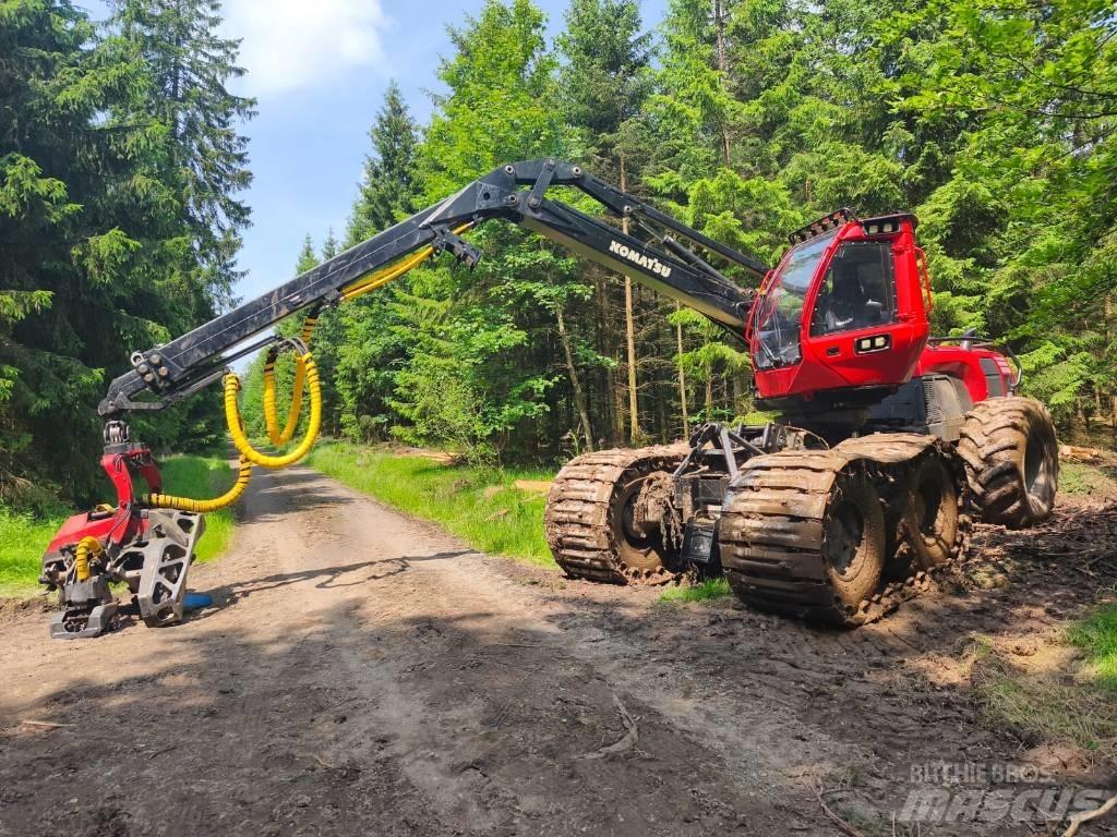 Komatsu 951 حصادات