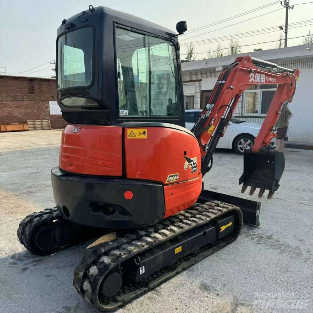 Kubota U 35 حفارات صغيرة أقل من 7 طن (حفارات صغيرة)