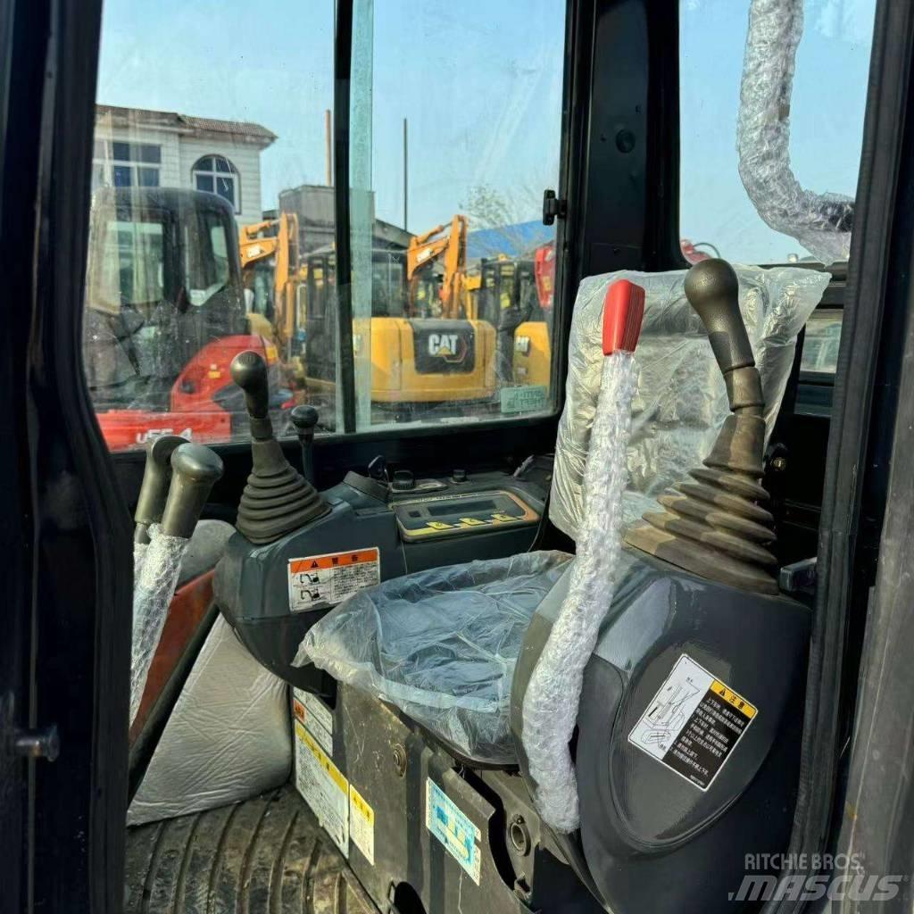 Kubota U 35 حفارات صغيرة أقل من 7 طن (حفارات صغيرة)