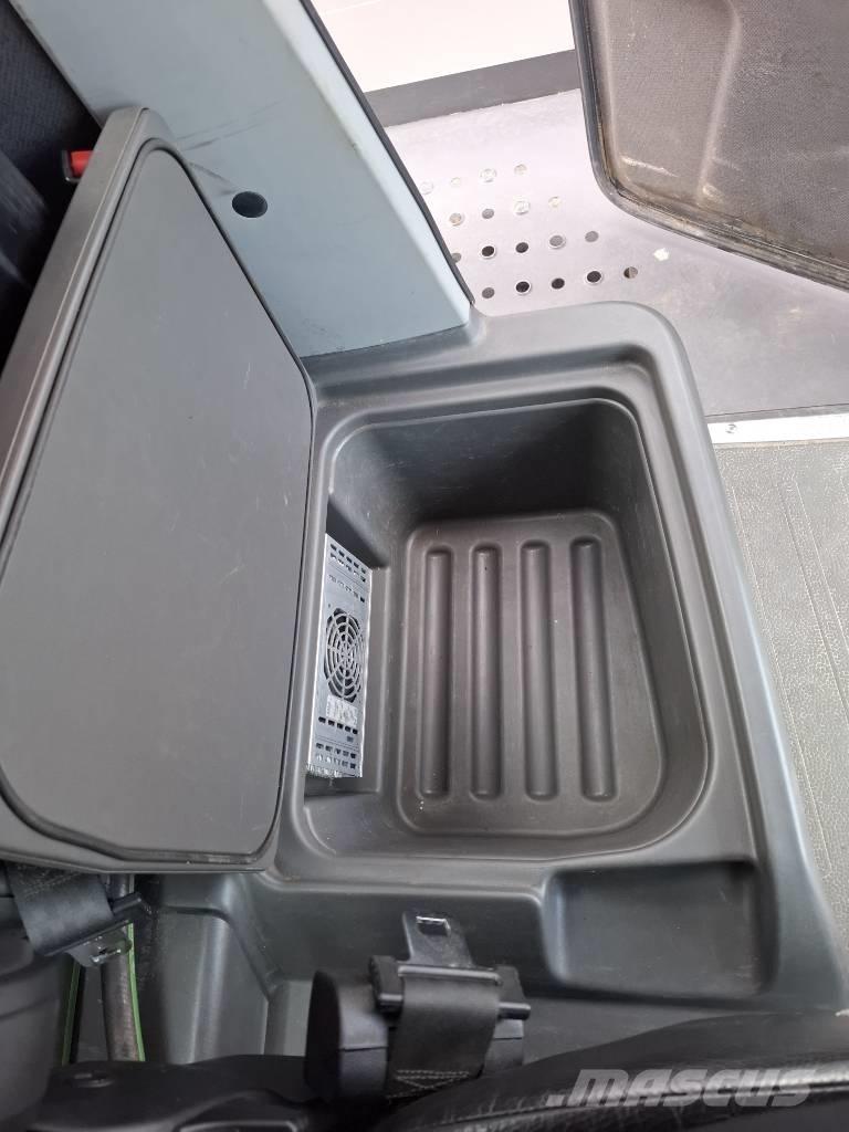 CLAAS Jaguar 950 علافات ذاتية الدفع