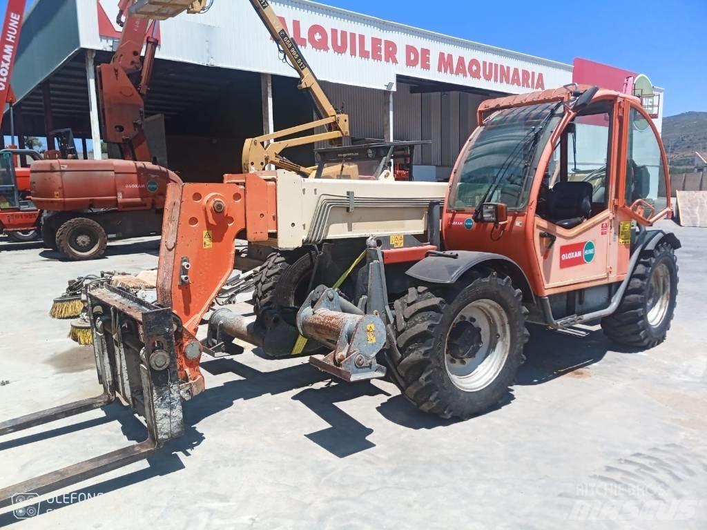 JLG 3513 TURBO مناولات متداخلة