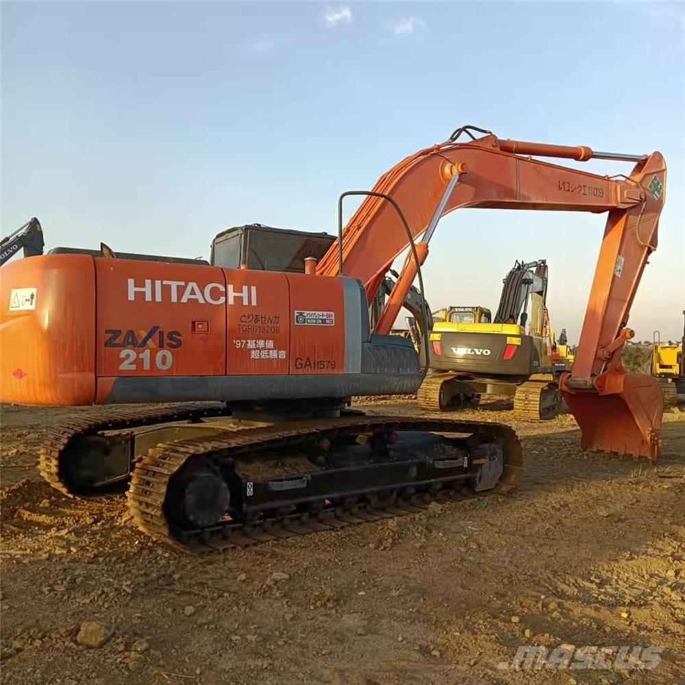 Hitachi ZX210 حفارات زحافة