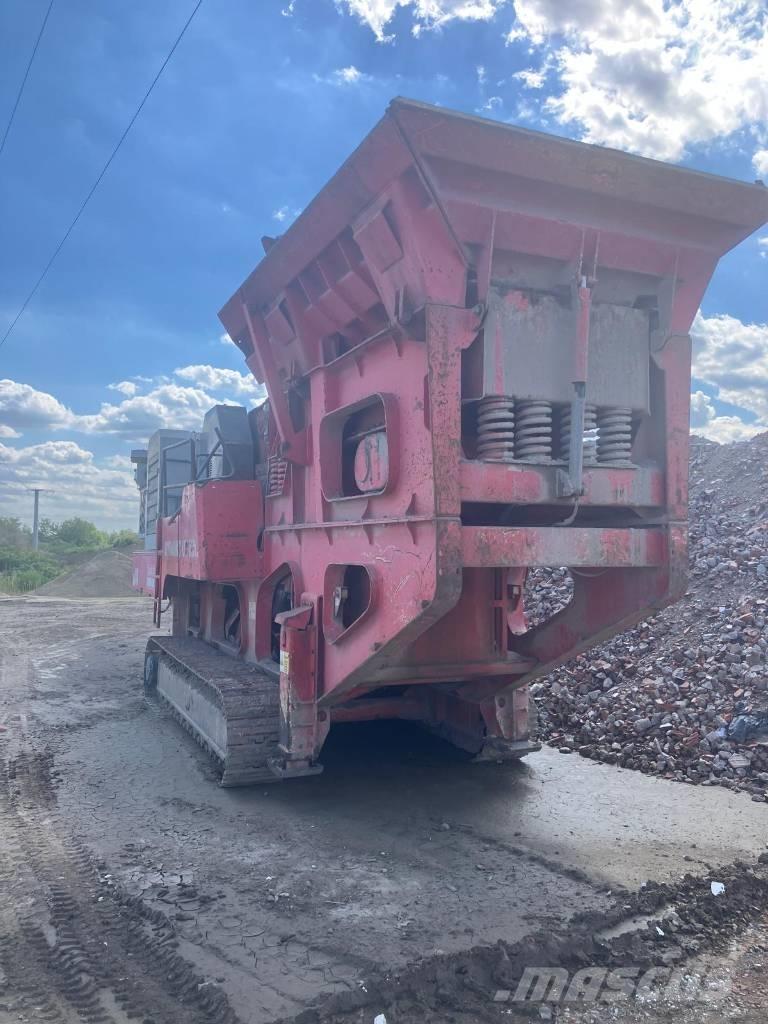 Sandvik QJ 340 الكسارات المتنقلة