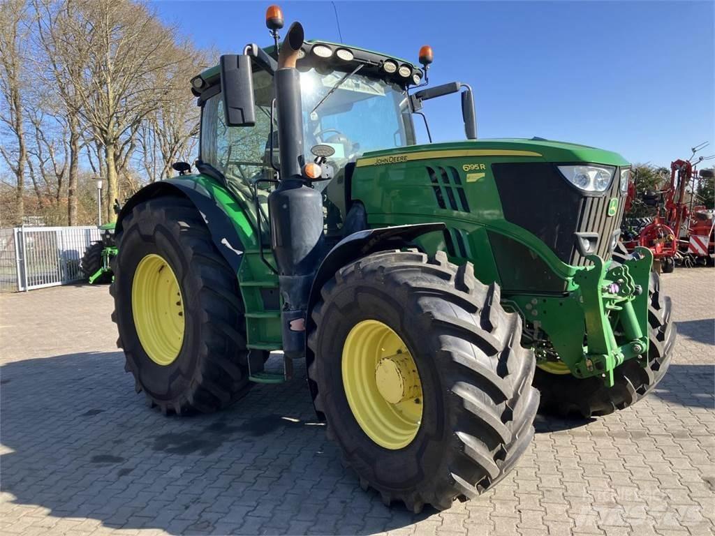 John Deere 6195R الجرارات