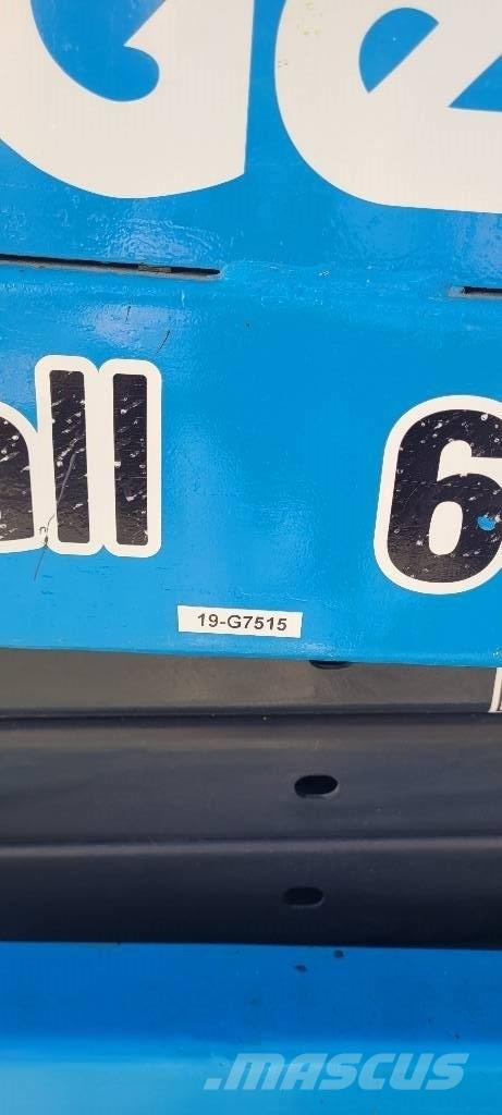 Genie GS 1930 رافعات مقصية الشكل
